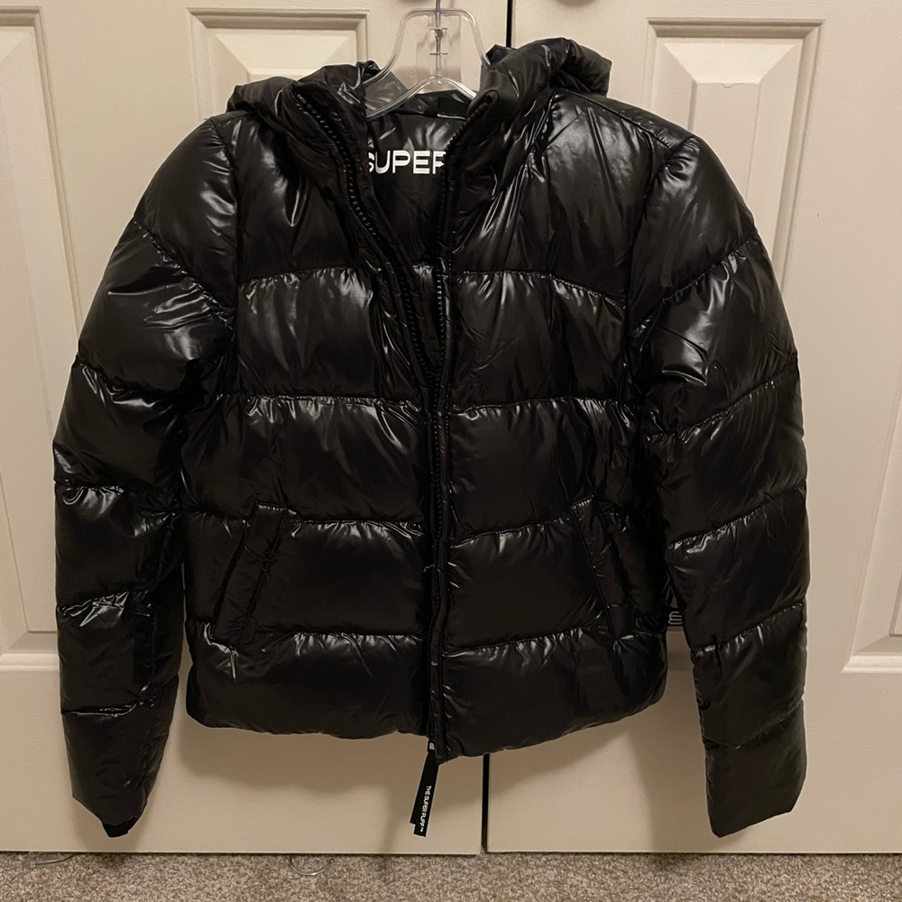 Aritzia The Super Mini Puff